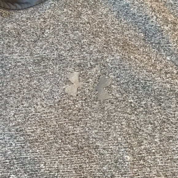 Under armor Size XL Cold gear infiltrated Under Armor vest !! New 🖤 - Picture 5 of 6